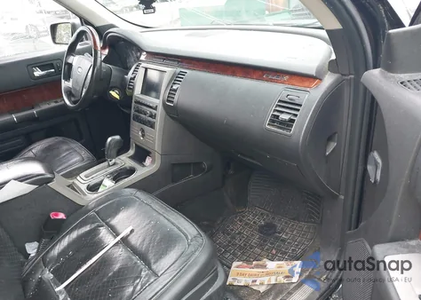 2009 Ford Flex Limited из США, поврежденный, VIN 2FMDK53C39BA14710